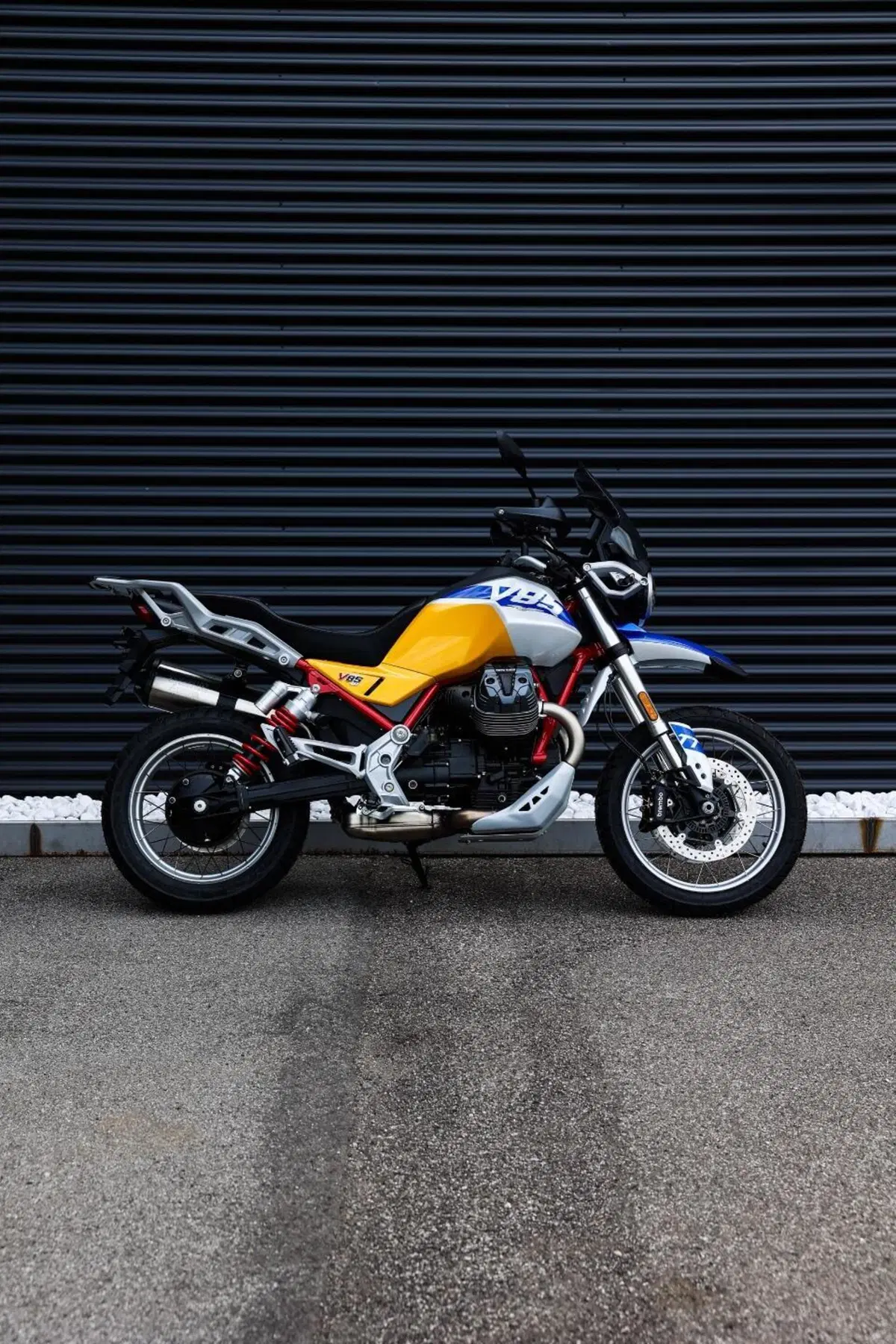 Moto Guzzi V85 TT (2024 - 26)