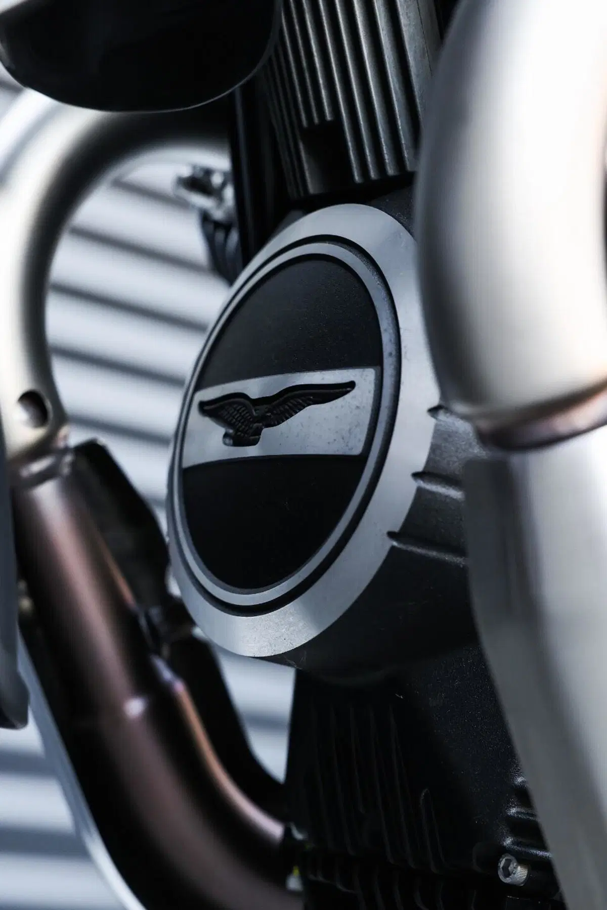 Moto Guzzi V85 Strada (2024 - 26) (8)