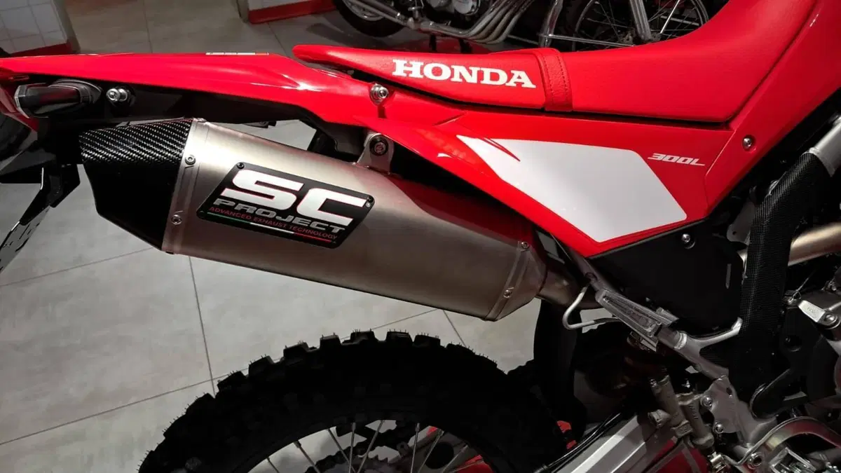 Honda CRF 300L Red Edition (2026) (2)