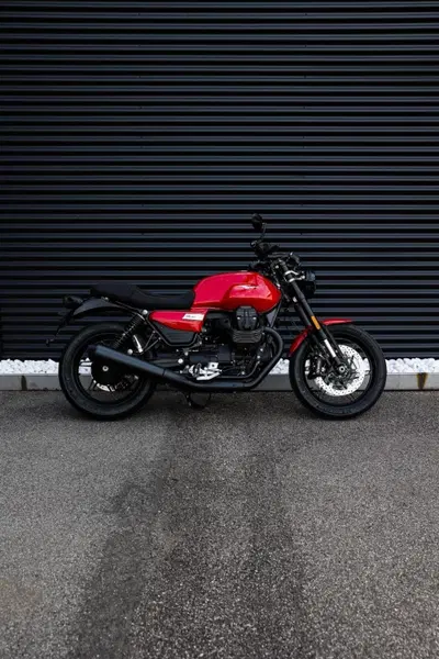 Moto Guzzi V7 Sport (2025 - 26) usata