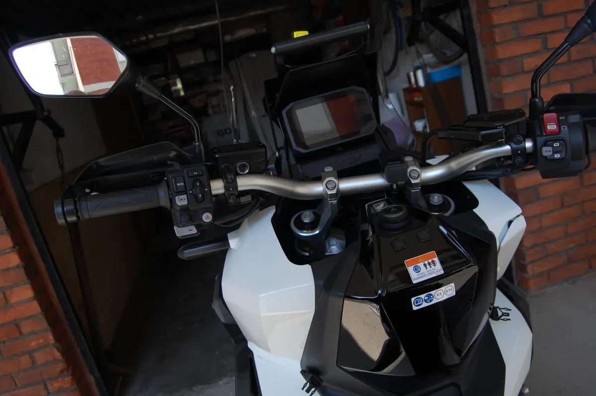 Honda X-ADV 750 DCT (2021 - 24) (10)
