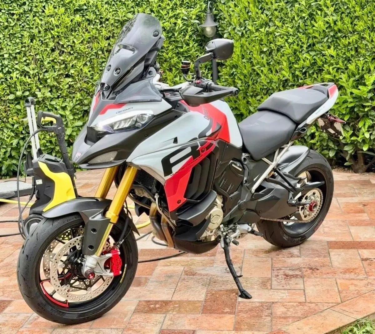 Ducati Multistrada V4 RS (2024 - 25)