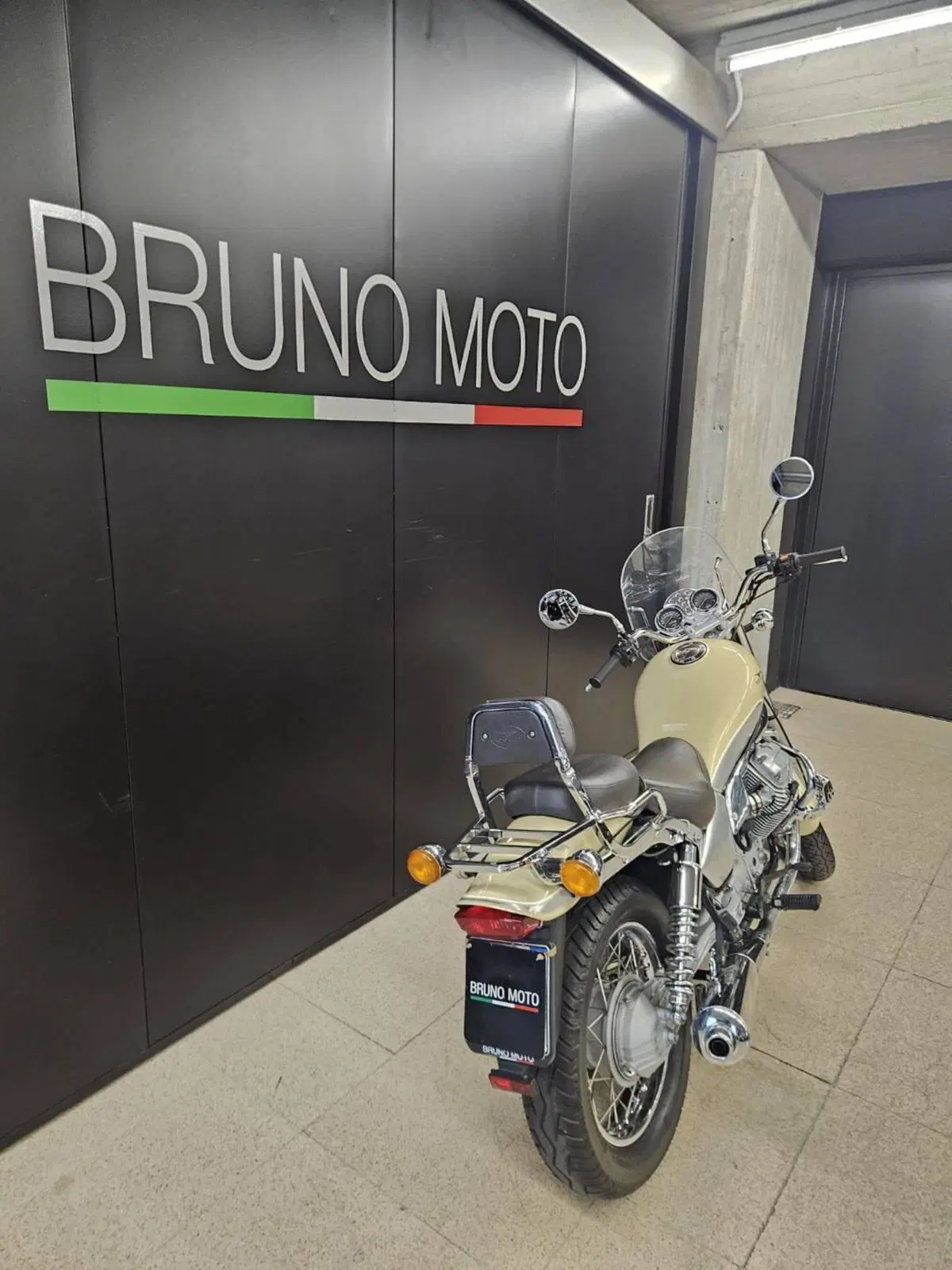 Moto Guzzi Nevada 750 (2002 - 06) (6)
