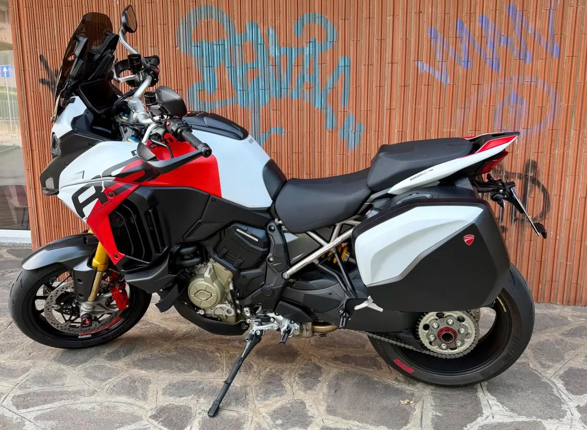 Ducati Multistrada V4 RS (2024 - 25) (12)