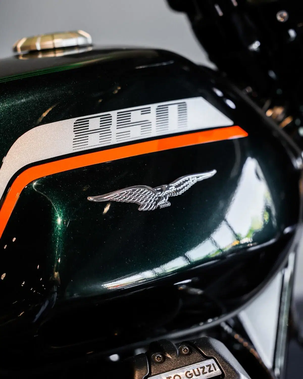 Moto Guzzi V7 Special (2025 - 26) (9)
