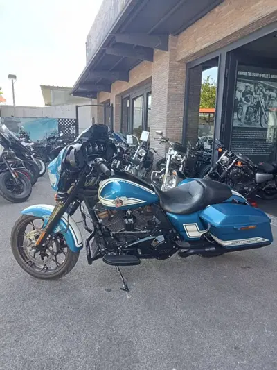 Harley-Davidson Street Glide ST Fast Johnnie Enthusiast (2023) usata