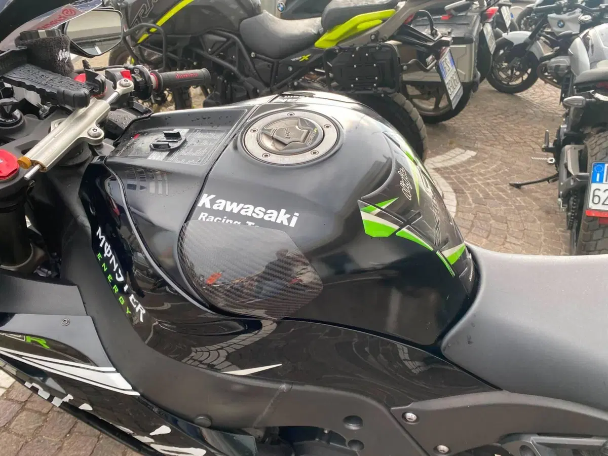 Kawasaki Ninja 1000 ZX-10R (2011 - 15) (5)