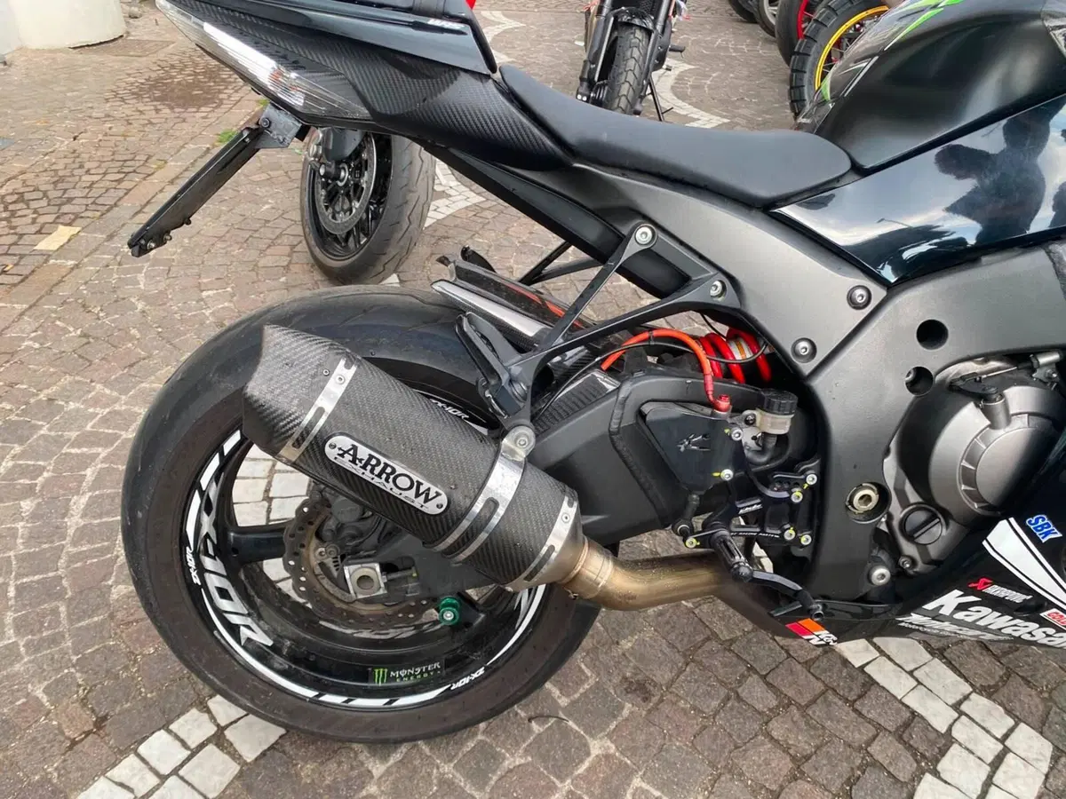 Kawasaki Ninja 1000 ZX-10R (2011 - 15) (8)
