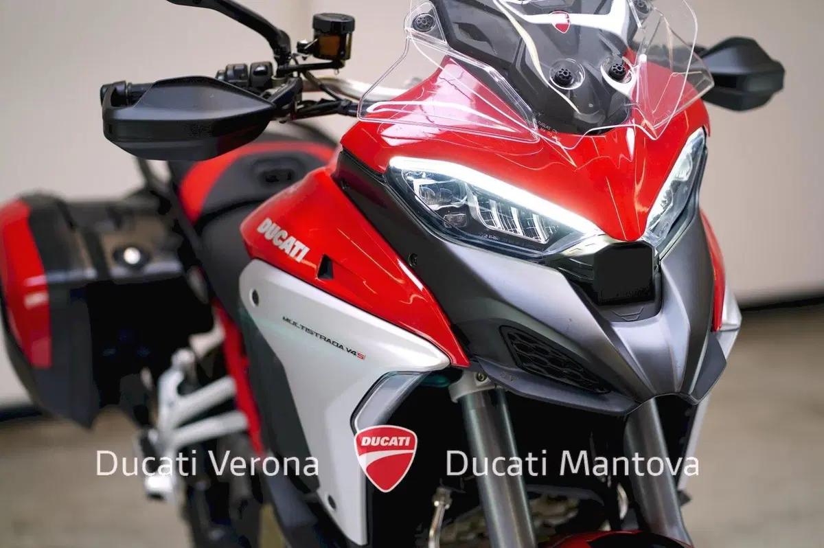 Ducati Multistrada V4 S (2021 - 24) (9)