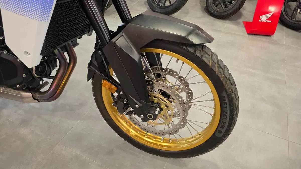 Honda Transalp XL750 (2023 - 24) (6)