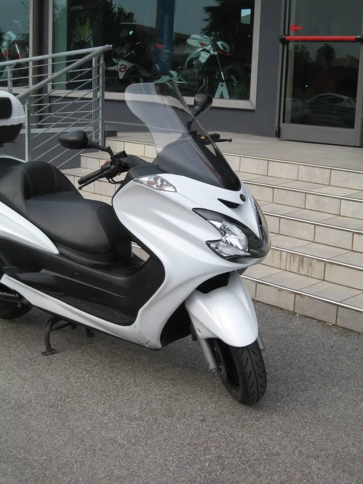 Yamaha Majesty 400 (2009 - 14) (2)