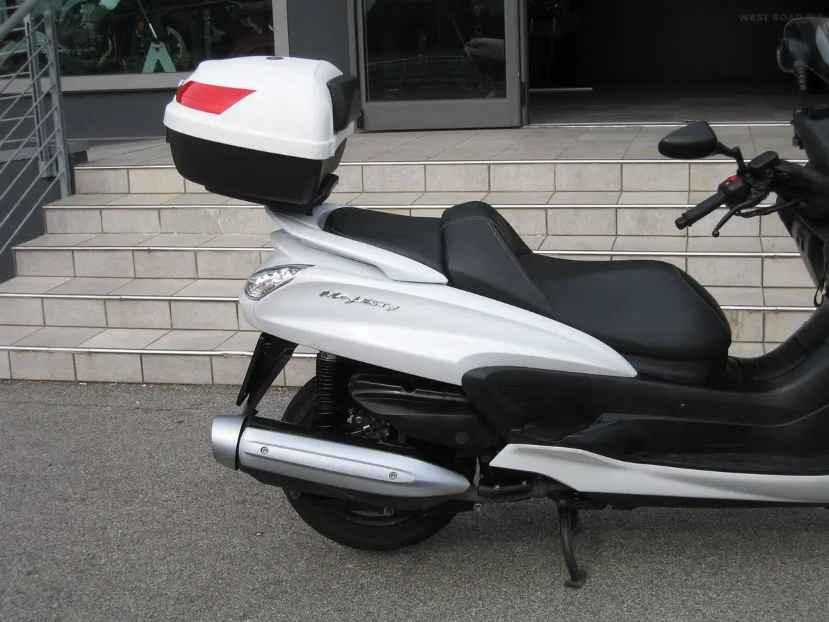 Yamaha Majesty 400 (2009 - 14) (3)