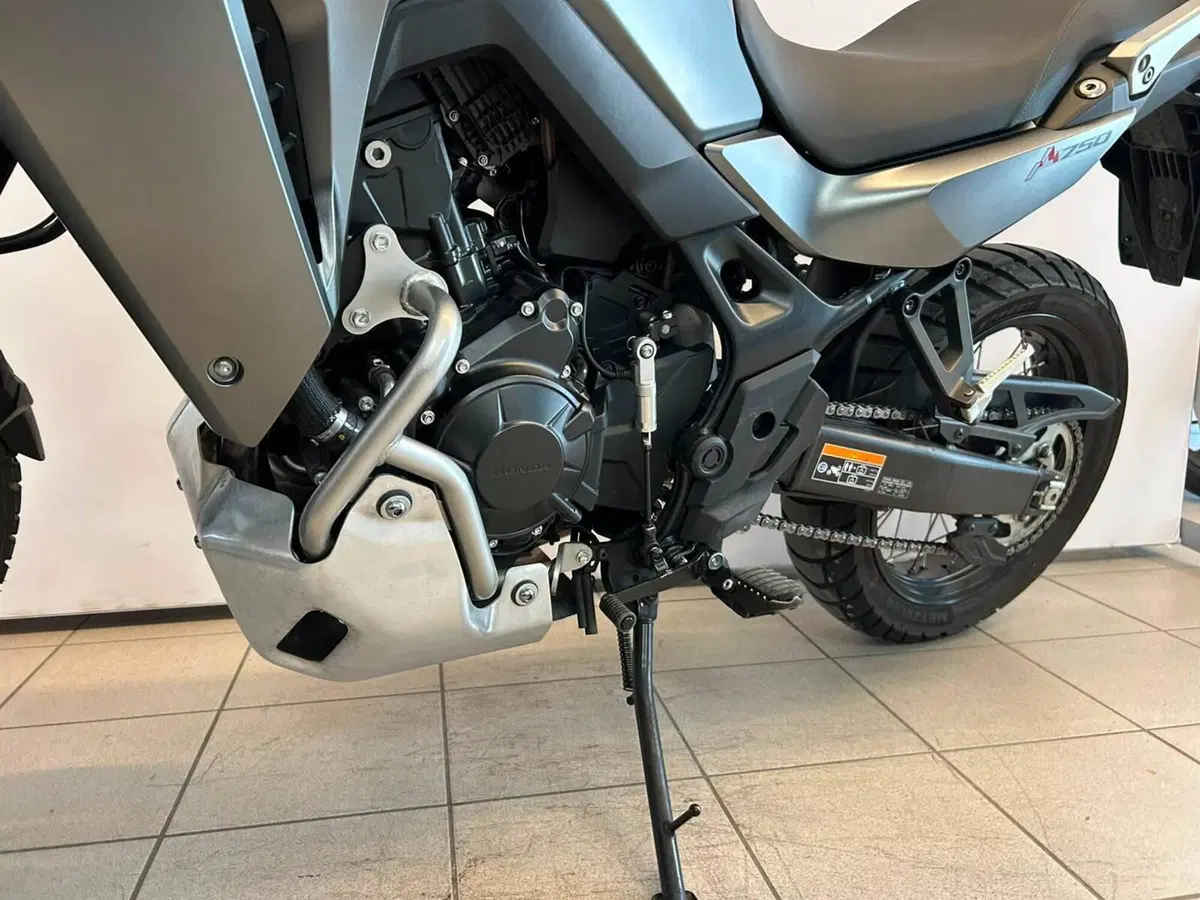 Honda Transalp XL750 (2023 - 24) (6)