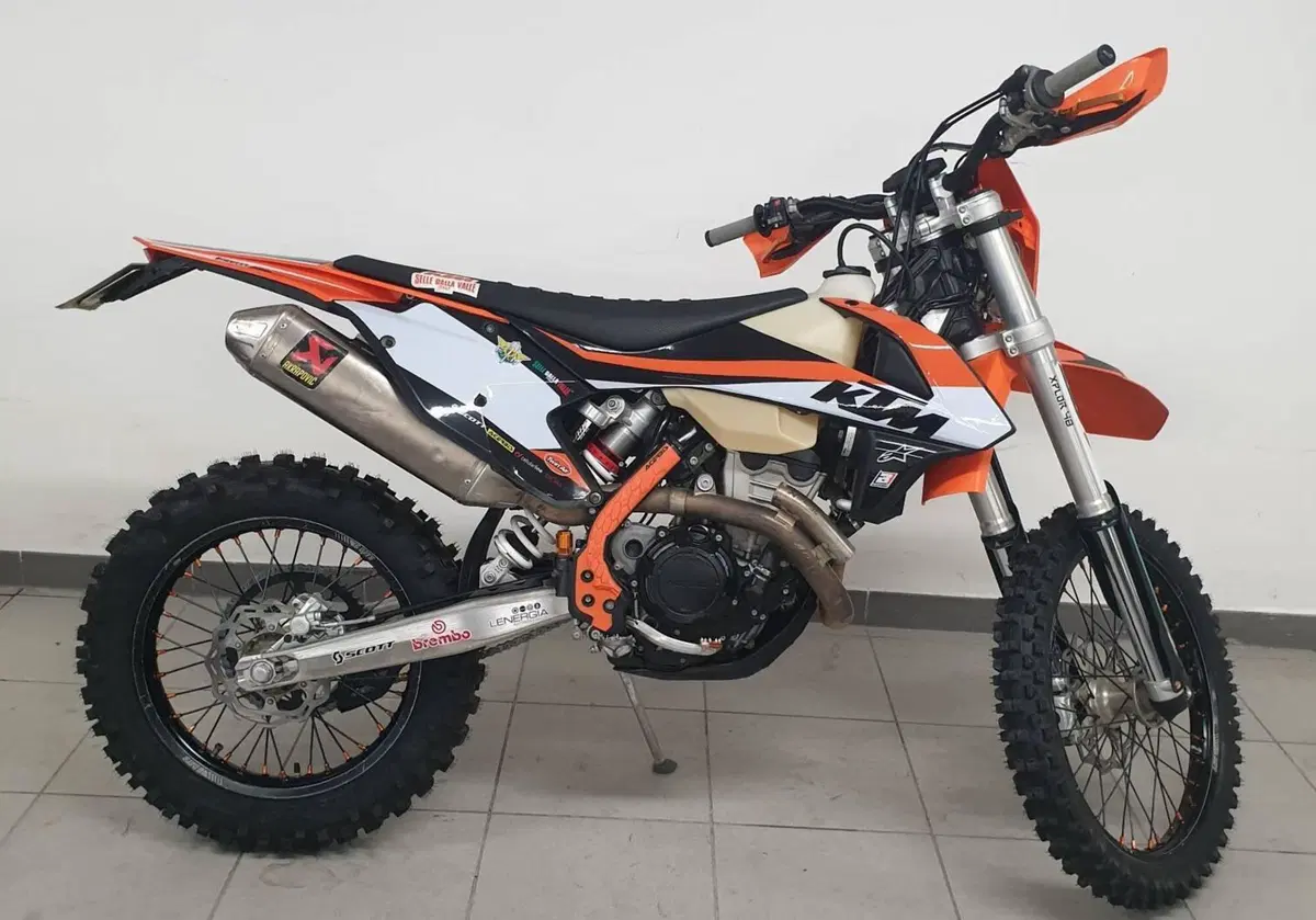 KTM 250 EXC-F (2019) (2)