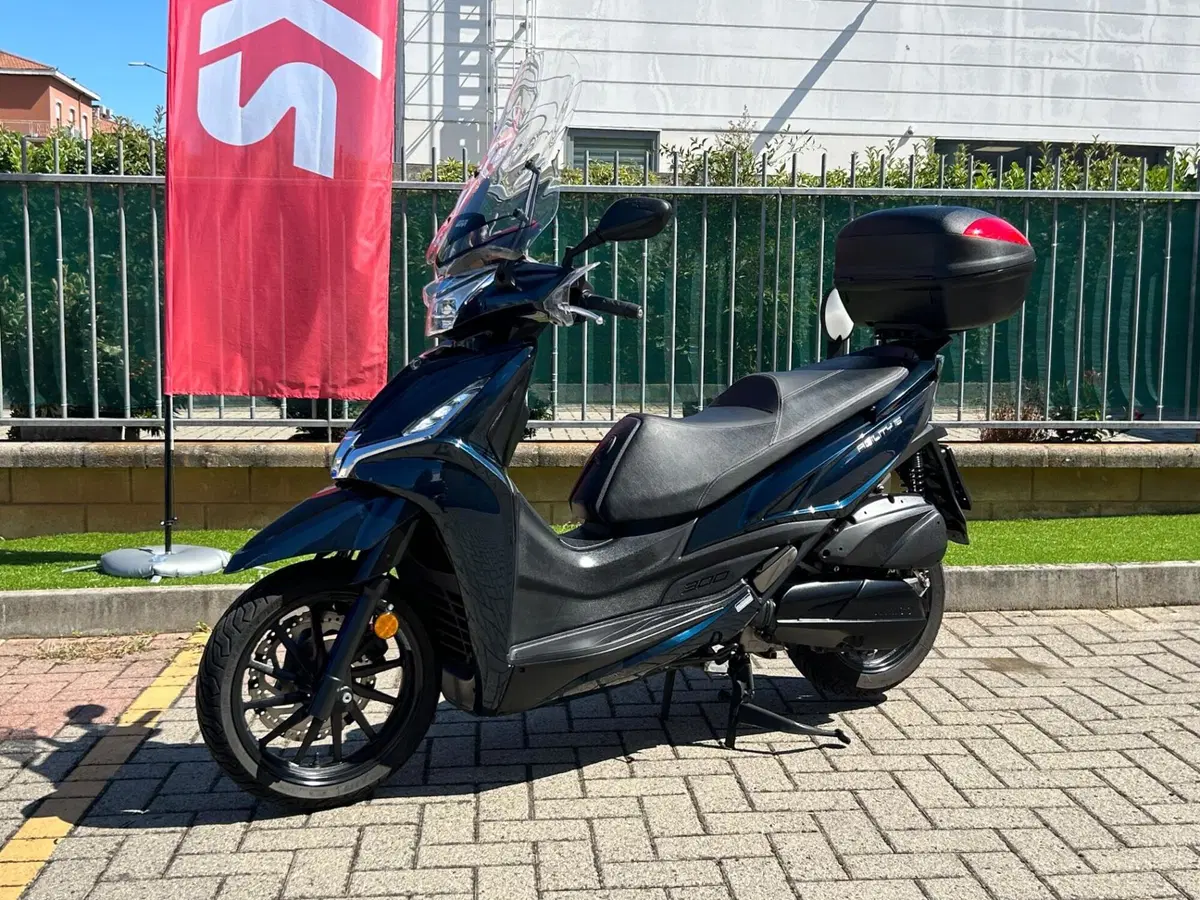 Kymco Agility 300i (2021 - 25) (5)