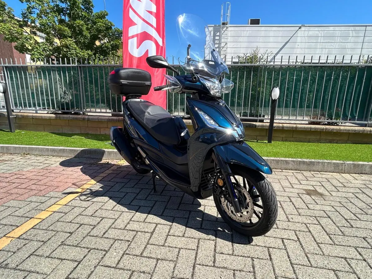 Kymco Agility 300i (2021 - 25) (11)