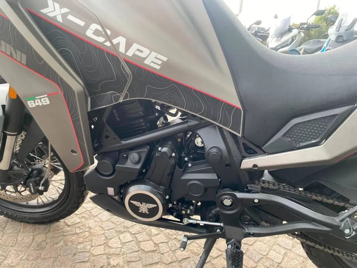 Moto Morini X-Cape 650 (2021 - 26) (8)