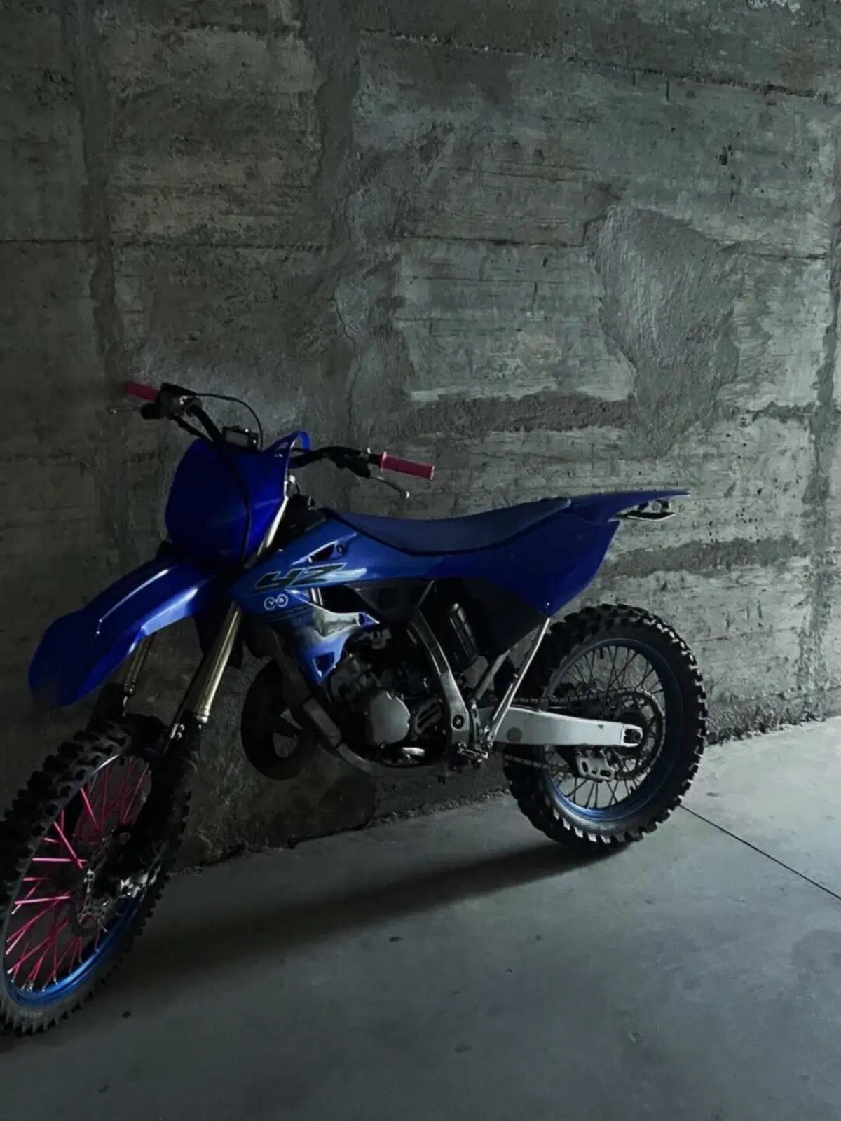 Yamaha YZ 125 (2024) (4)