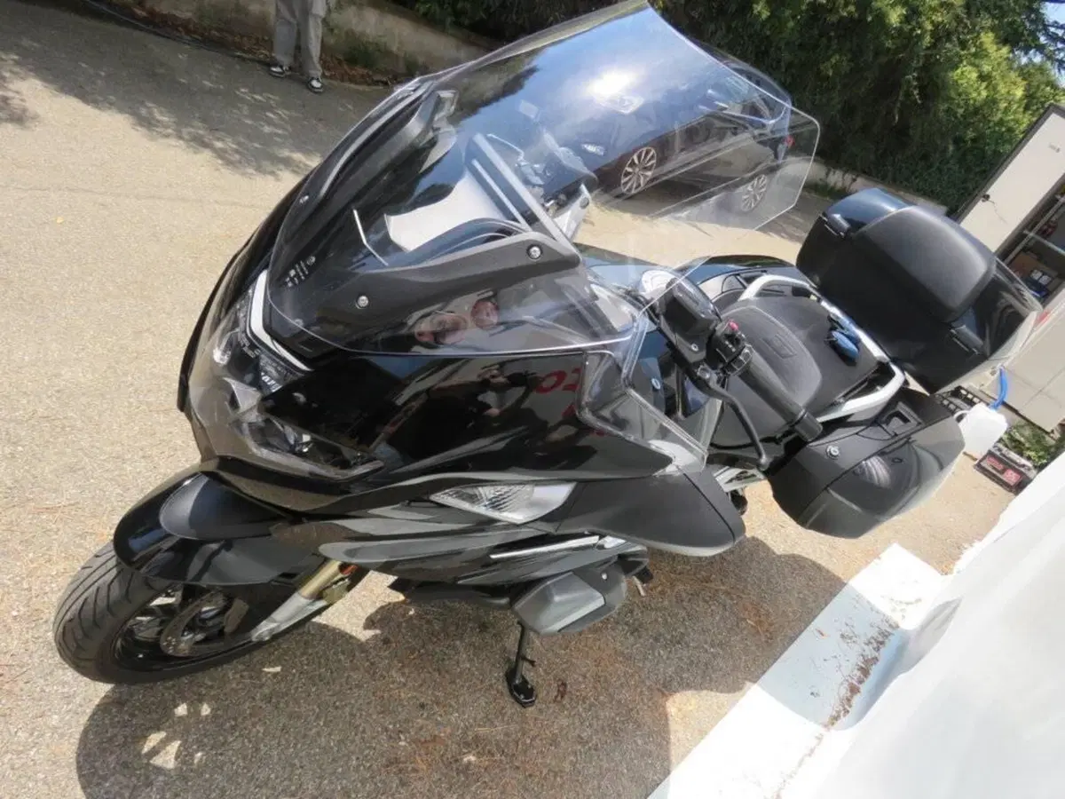 Bmw R 1250 RT (2021 - 25) (6)