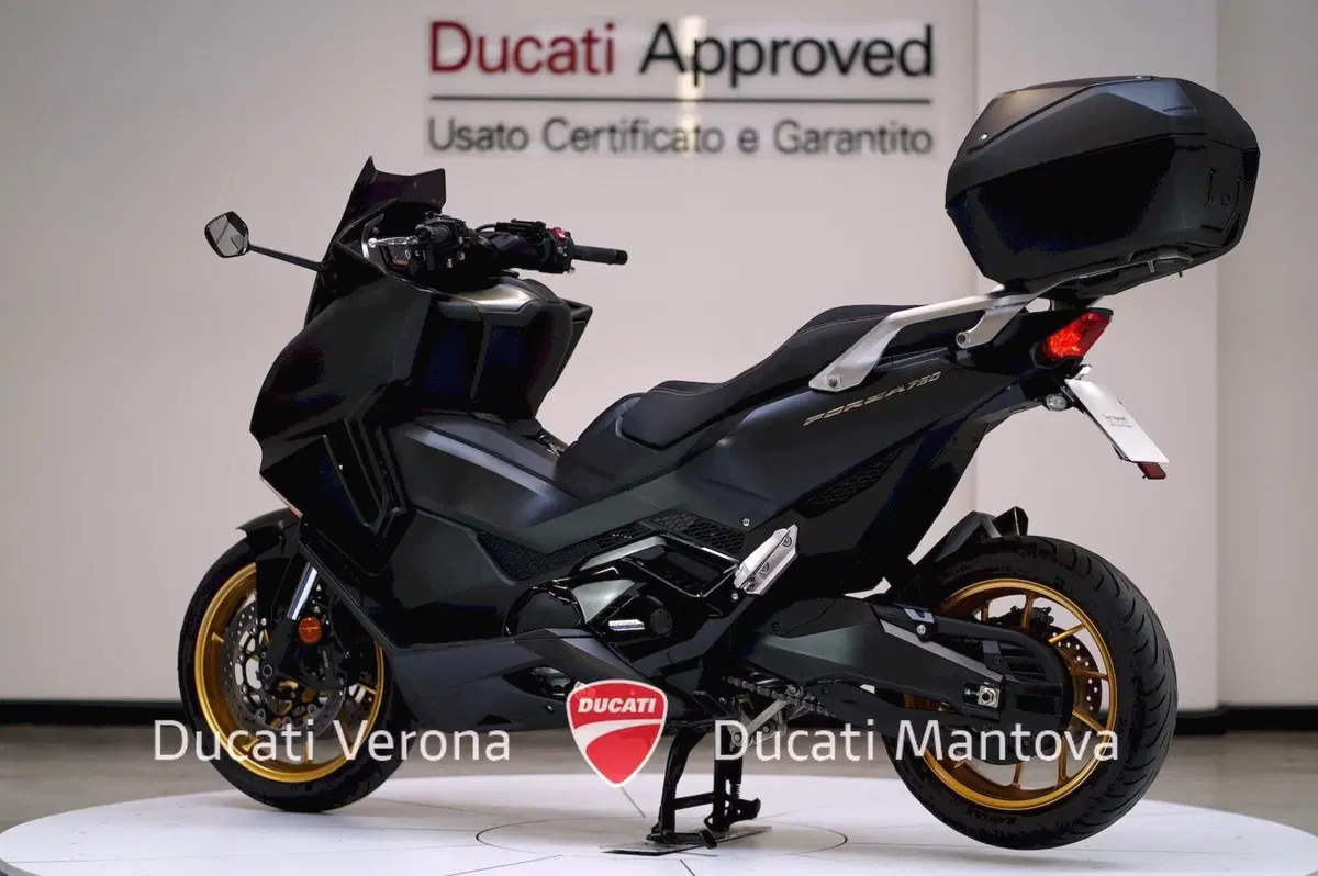 Honda Forza 750 DCT Special Edition (2024) (5)