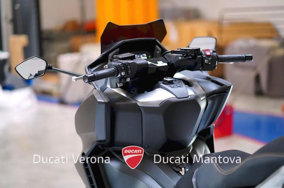 Honda Forza 750 DCT Special Edition (2024) (16)