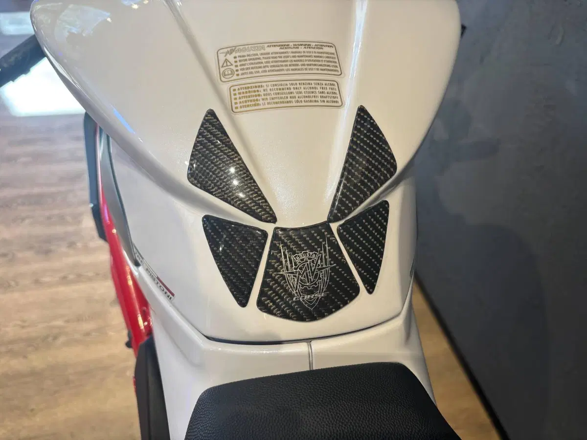MV Agusta F3 800 EAS (2013 - 15) (6)