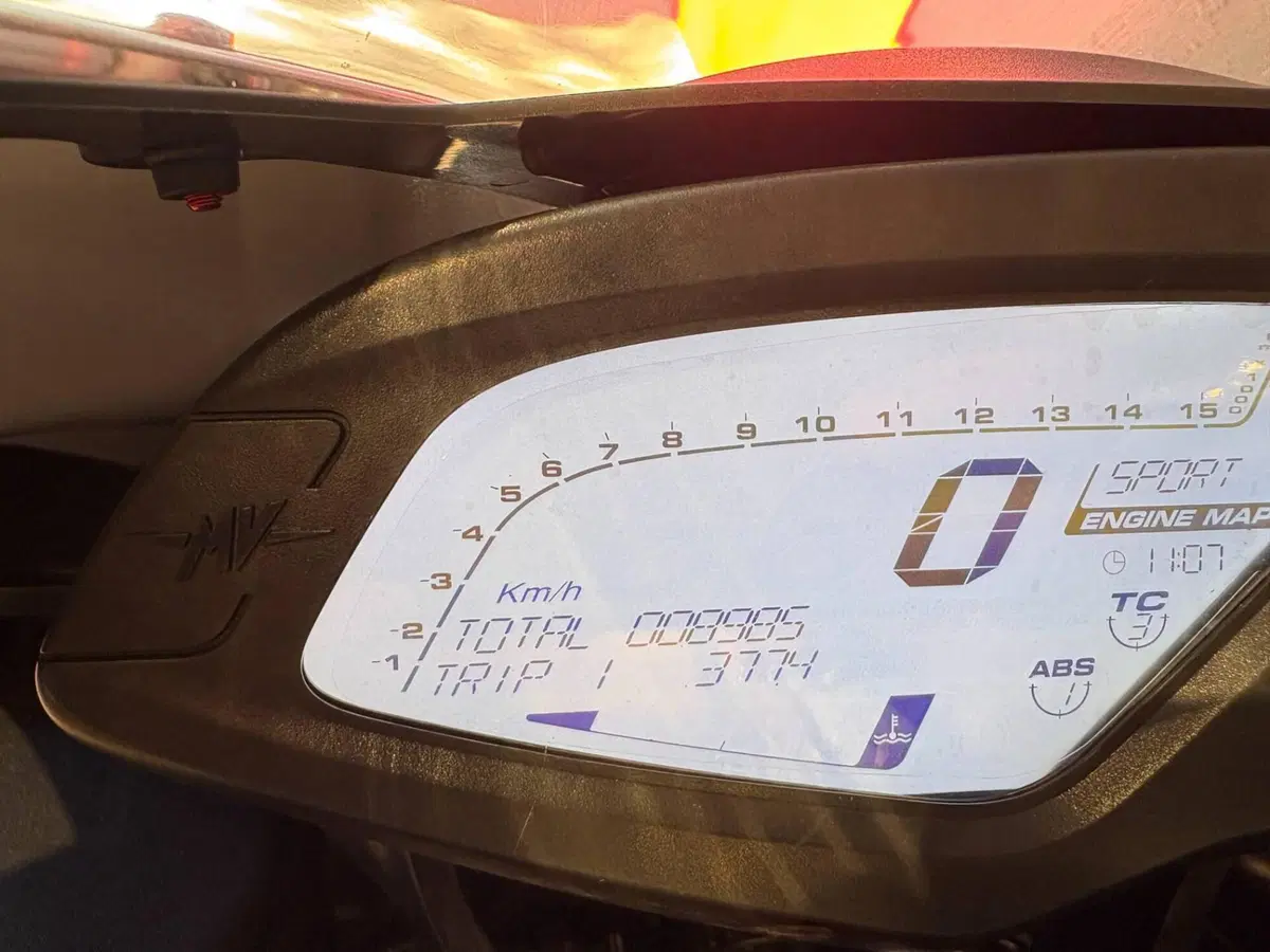 MV Agusta F3 800 EAS (2013 - 15) (12)