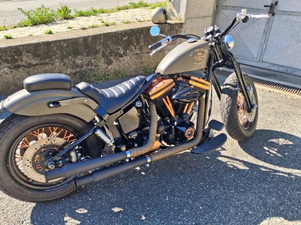 Harley-Davidson 1340 Heritage Classic (1984 - 98) - FLSTC (4)