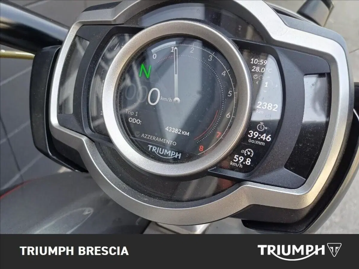 Triumph Rocket 3 GT (2021 - 24) (9)