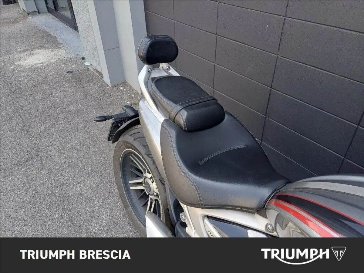 Triumph Rocket 3 GT (2021 - 24) (4)