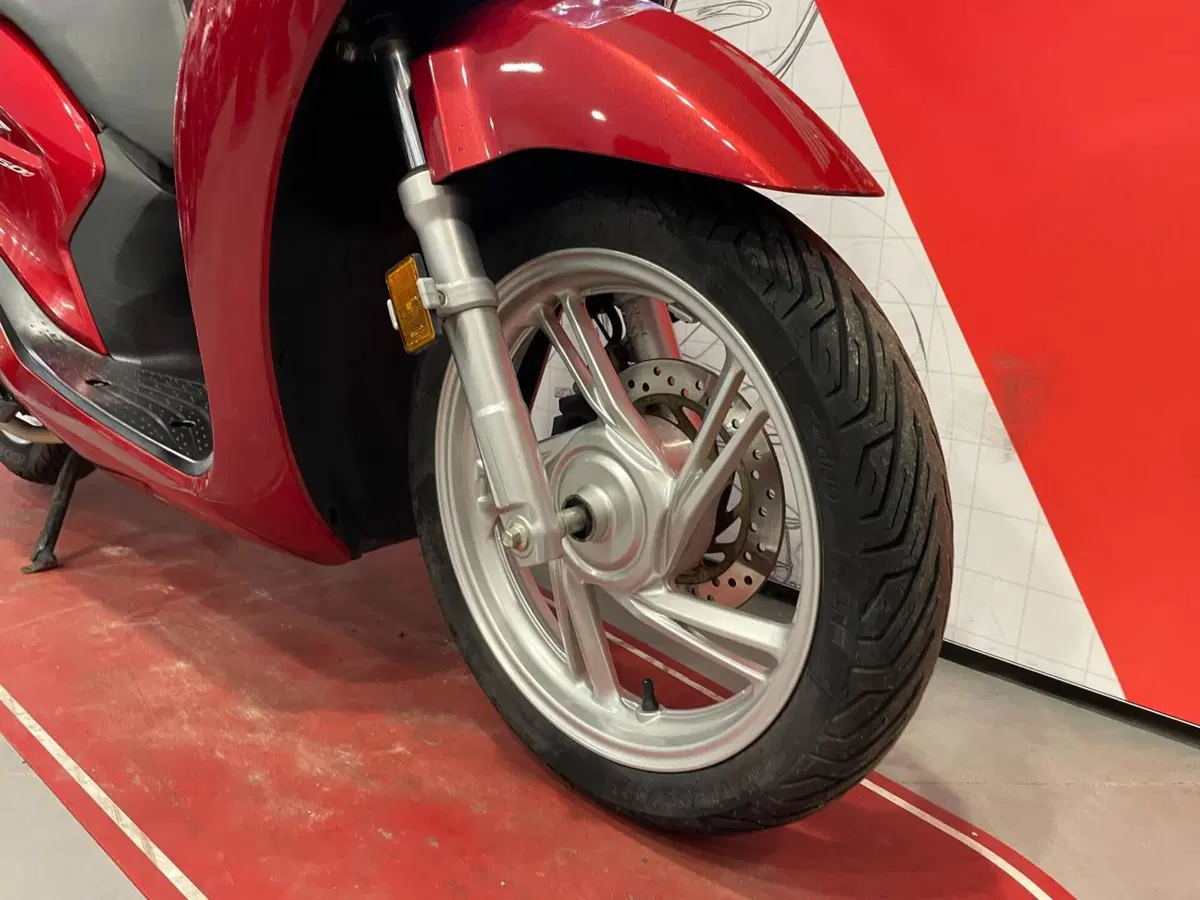 Honda SH 150i (2020 - 23) (9)