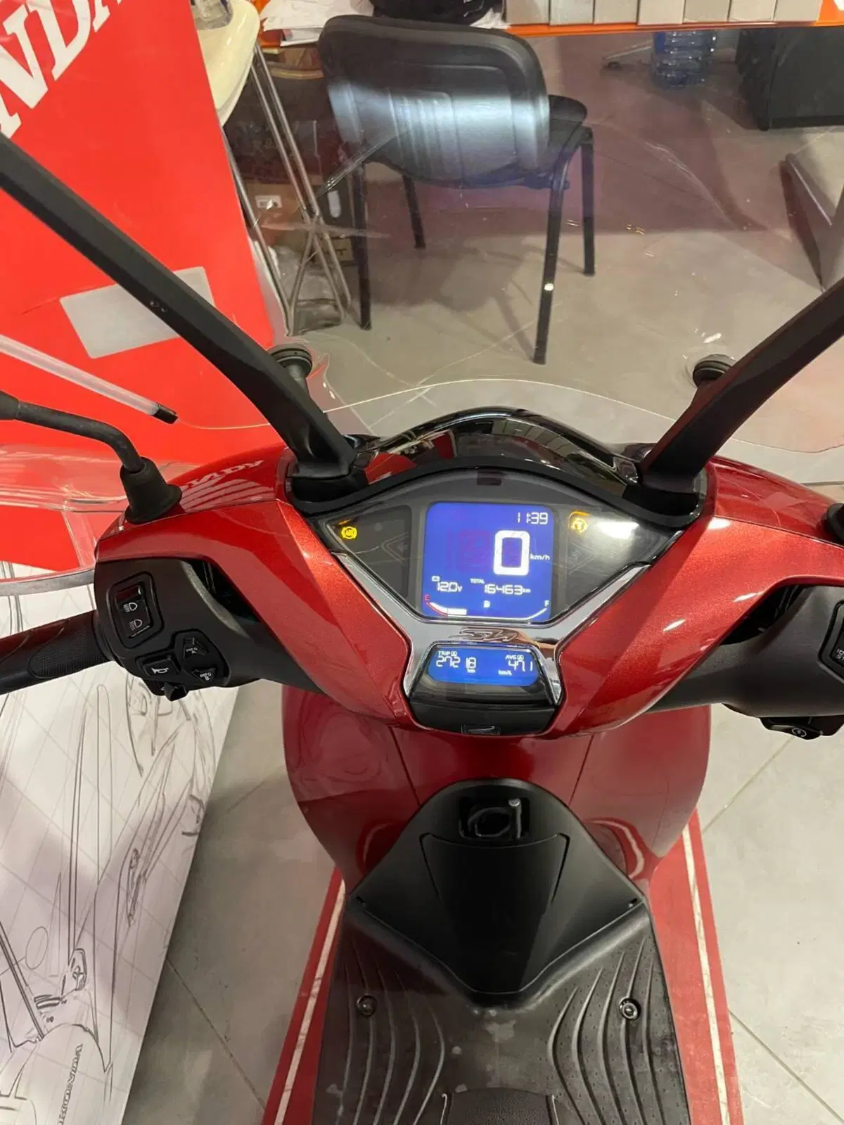 Honda SH 150i (2020 - 23) (14)