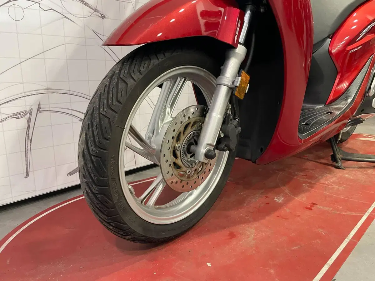 Honda SH 150i (2020 - 23) (12)