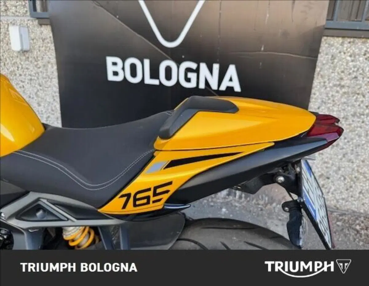 Triumph Street Triple 765 RS (2023 - 26) (7)