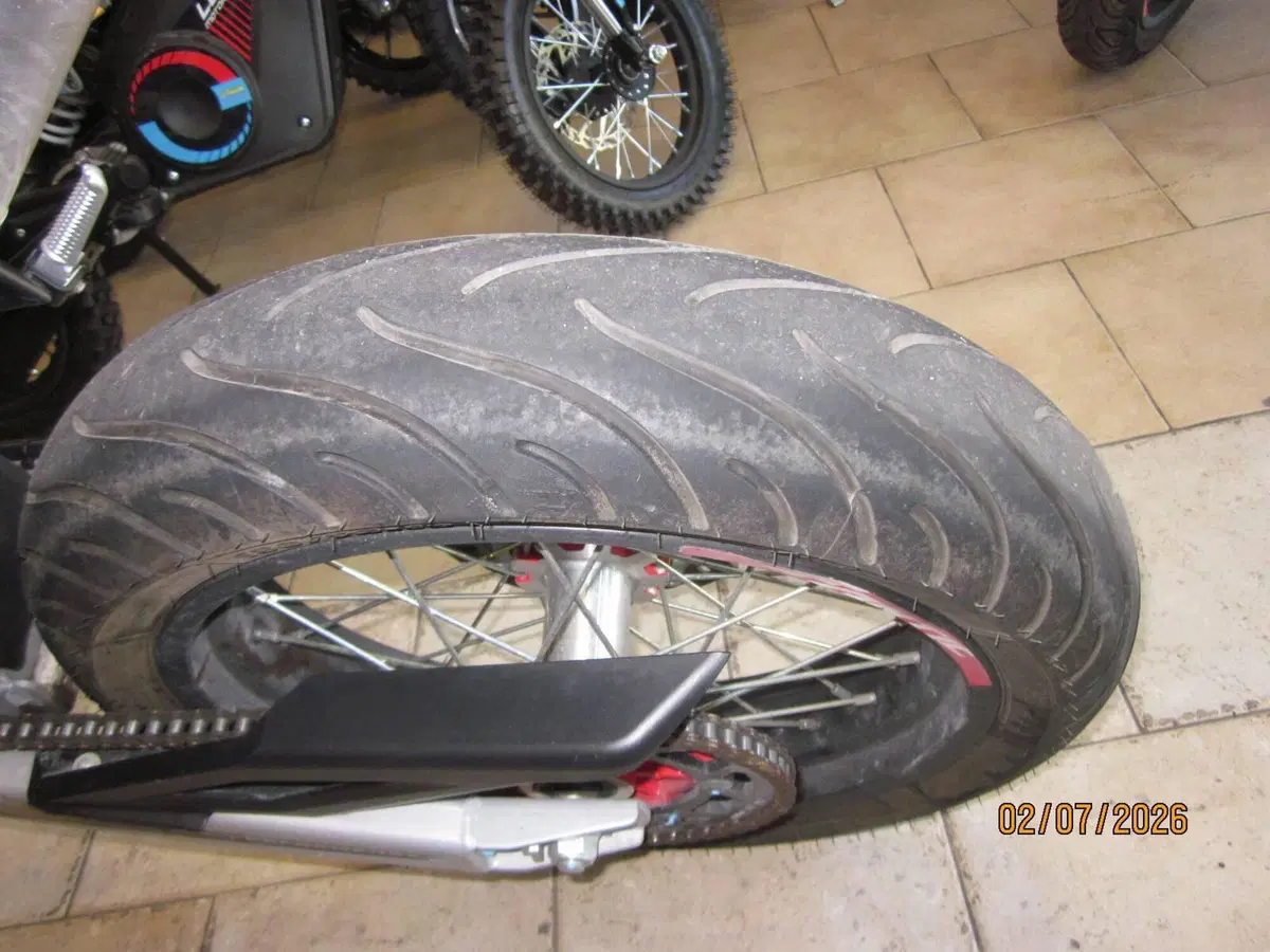 Fantic Motor XMF 125 Motard Performance 4T (2023 - 24) (7)