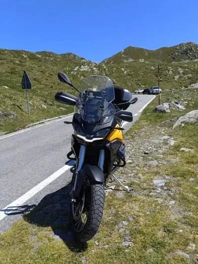 Moto Guzzi Stelvio (2024 - 26) usata