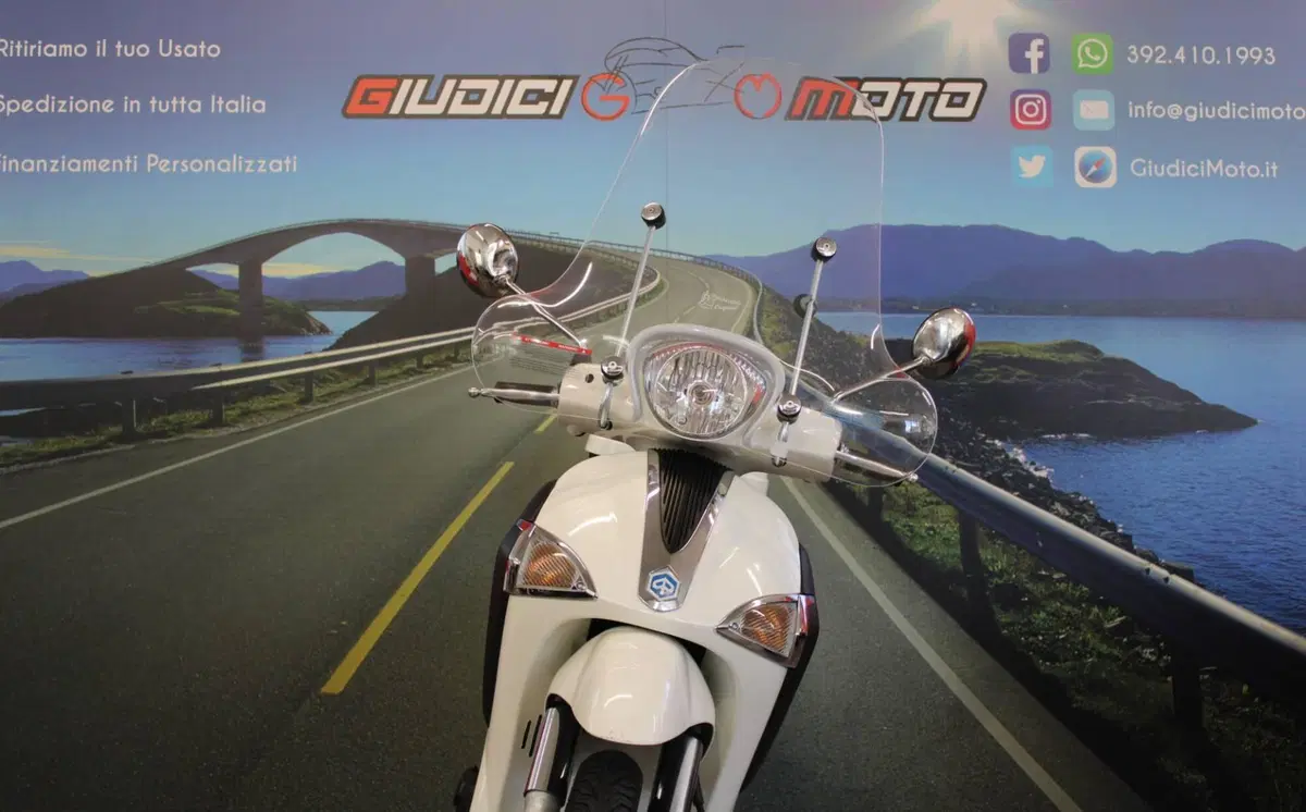 Piaggio Liberty 150 3V Full Optional (2013 - 15) (9)