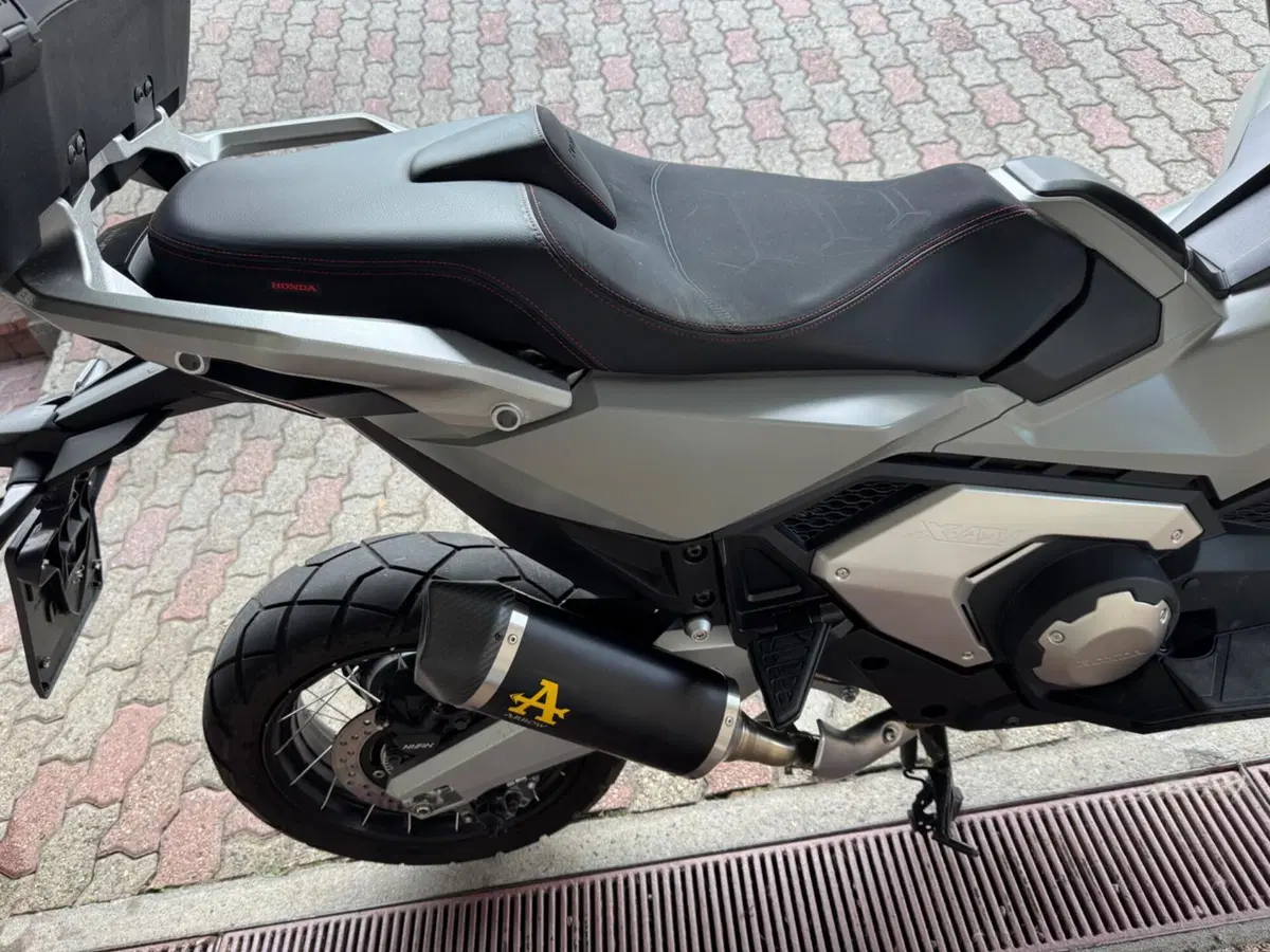 Honda X-ADV 750 (2025 - 26) (4)