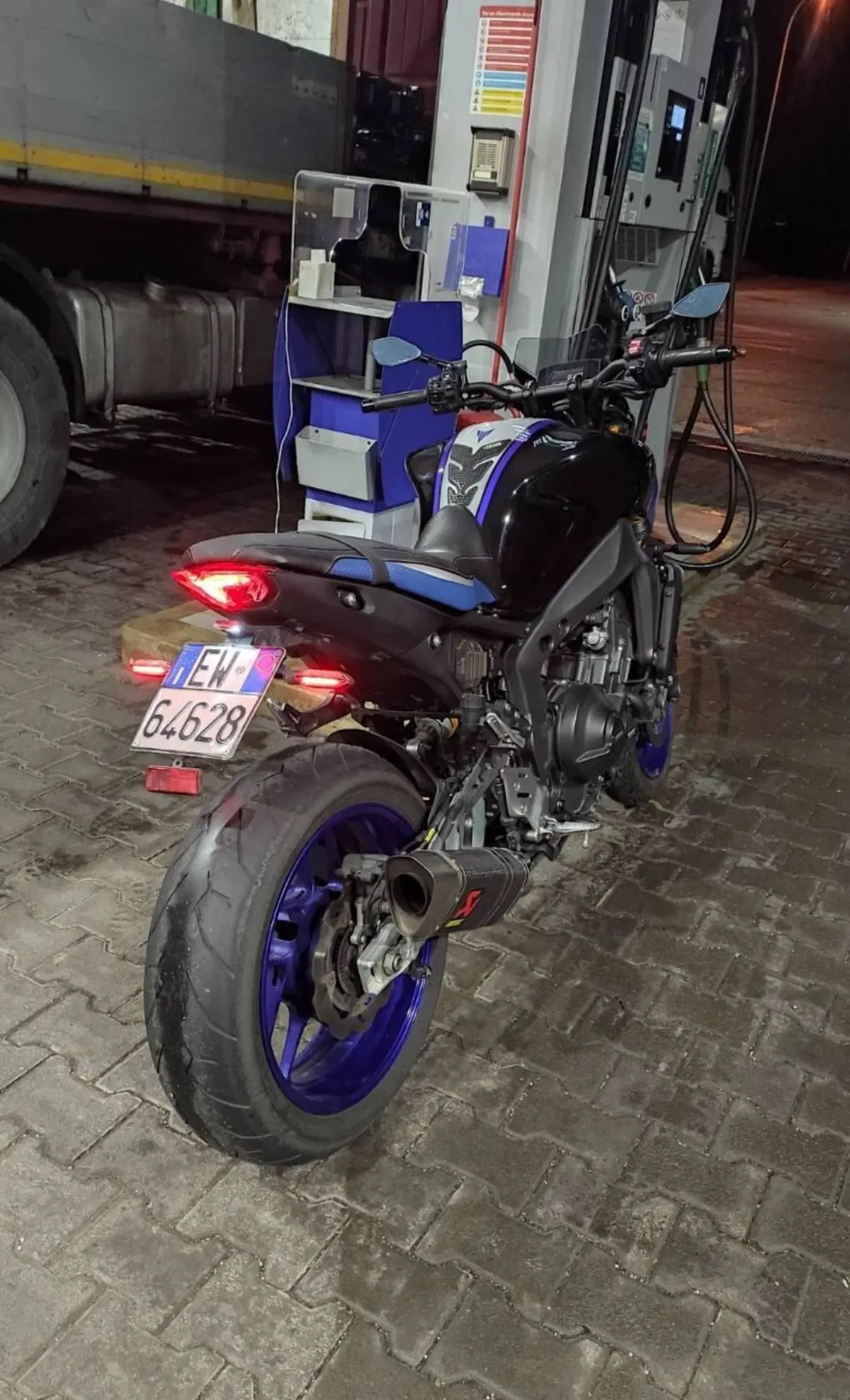 Yamaha MT-09 SP (2021 - 23) (3)