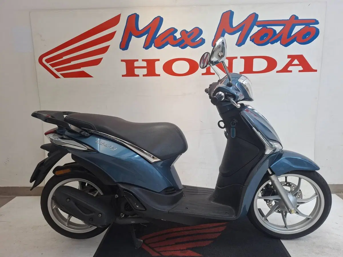 Piaggio Liberty 50 3V (2021 - 24) (2)