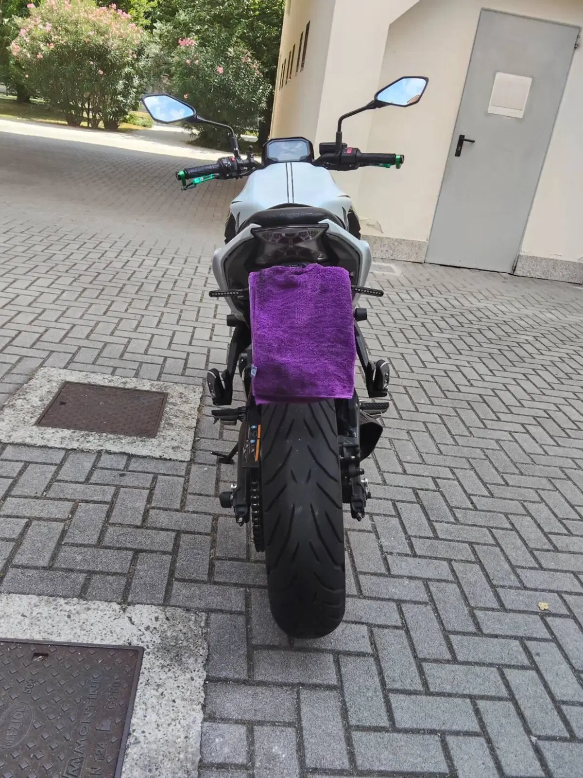 Kawasaki Z 650 (2021 - 24) (4)
