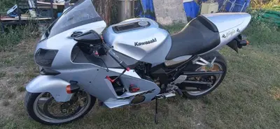 Kawasaki Ninja 1200 ZX-12R (2000 - 06) usata