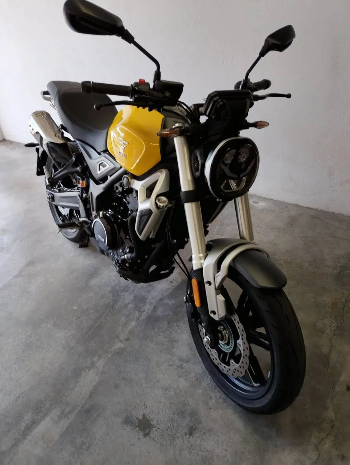 Voge Trofeo 350AC (2022 - 26) (3)