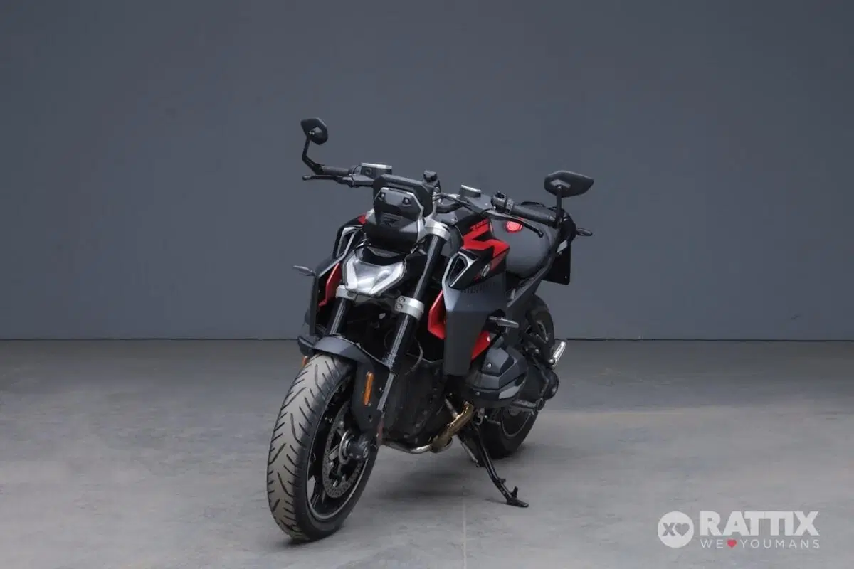 Bmw R 1300 R (2026) (2)