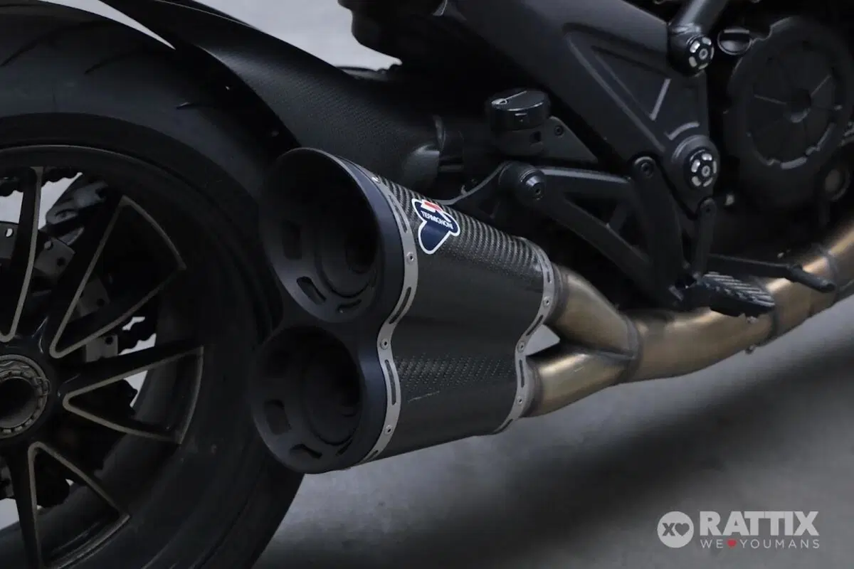 Ducati Diavel 1200 (2014 - 16) (7)