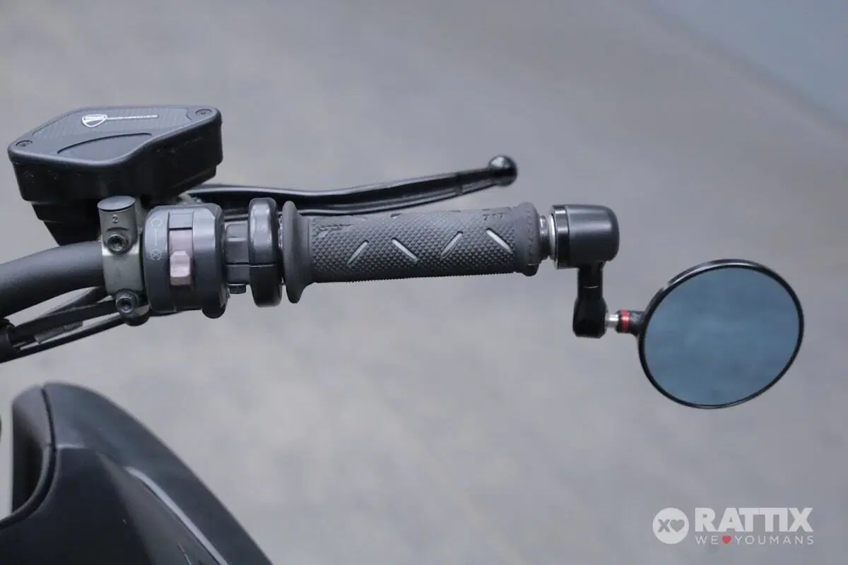 Ducati Diavel 1200 (2014 - 16) (12)