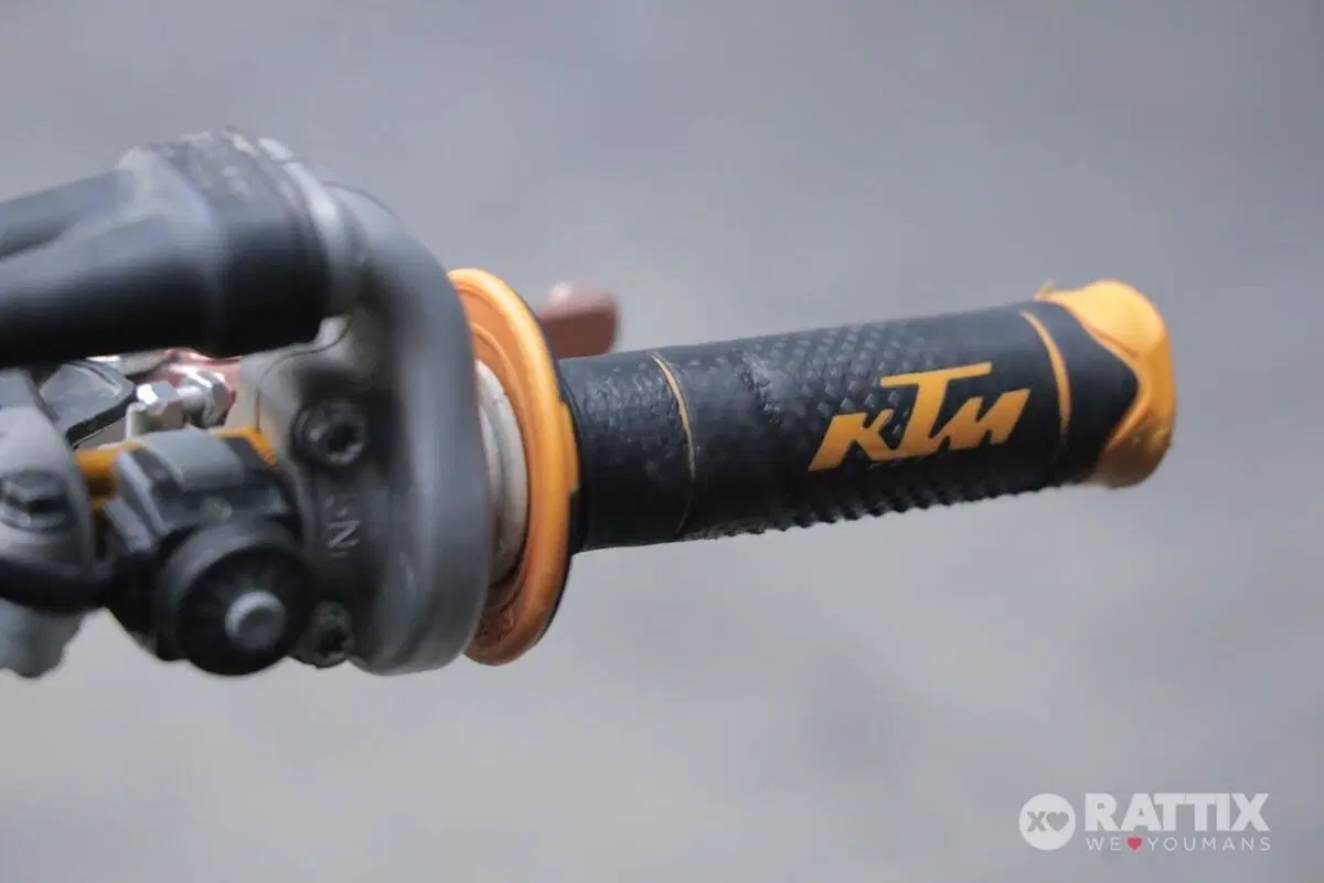 KTM 350 SX-F (2016) (12)
