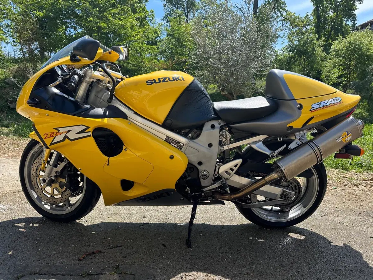 Suzuki TL1000R (4)