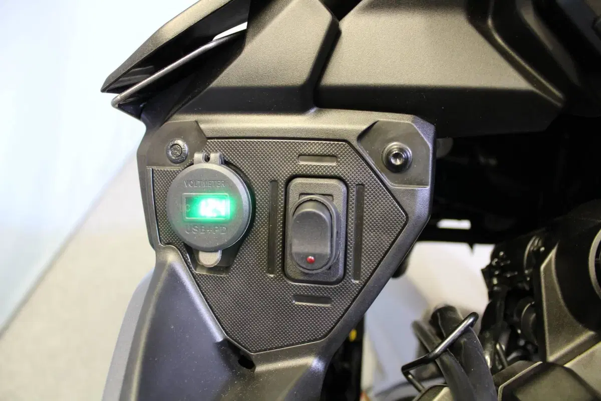 Kawasaki Versys 650 (2025 - 26) (12)