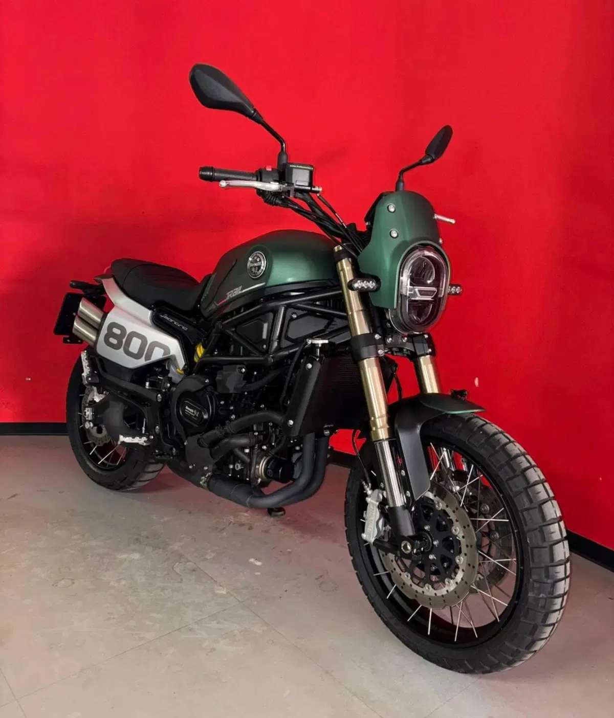 Benelli Leoncino 800 Trail (2022 - 26) (2)